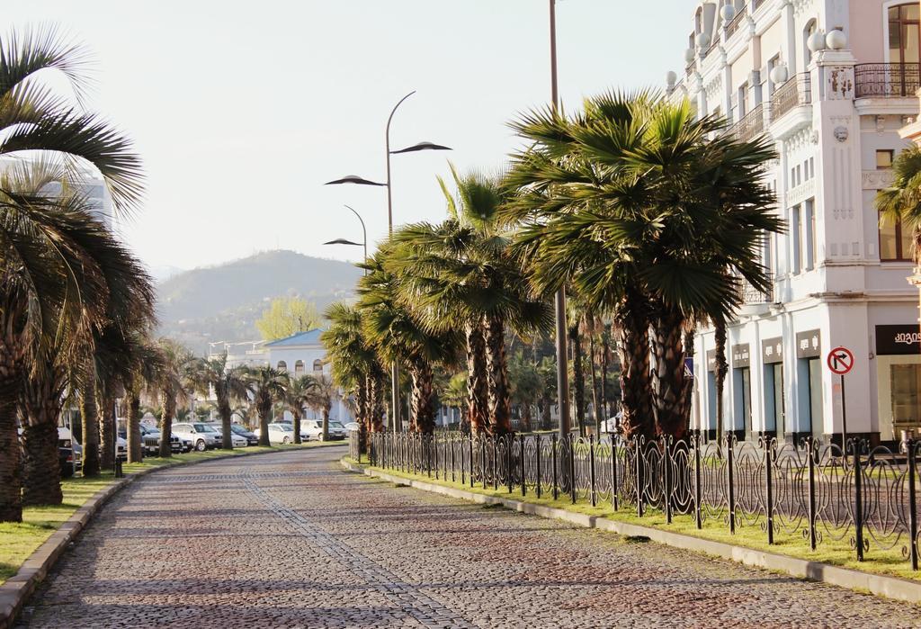 Batumi Summer Hotel Zewnętrze zdjęcie